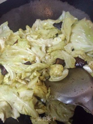 腊肉炒包菜的做法步骤：5