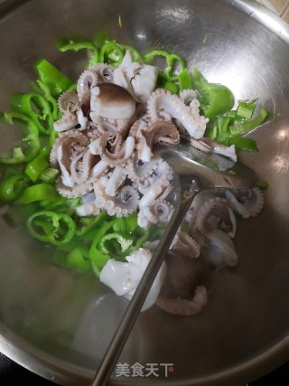 尖椒炒八带的做法步骤：13