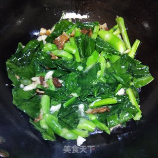 油渣炒芥兰的做法步骤：8