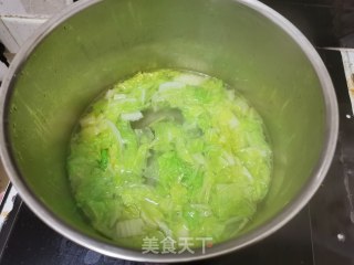 火腿白菜汤的做法步骤：4