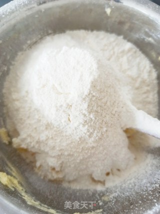 萌萌哒小蜜蜂饼干的做法步骤：4