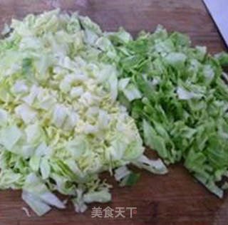 龙虾丸圆白菜炒饭的做法步骤：5