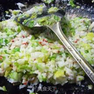龙虾丸圆白菜炒饭的做法步骤：8