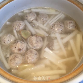 萝卜肉丸炖蛋饺的做法步骤：7