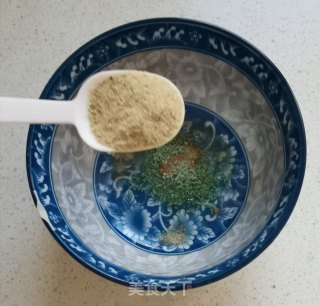 凉拌饺子皮的做法步骤：9