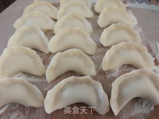 白菜猪肉饺子的做法步骤：14
