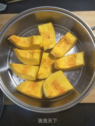 蒸南瓜的做法步骤：3
