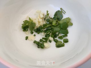 酸汤水饺的做法步骤：3