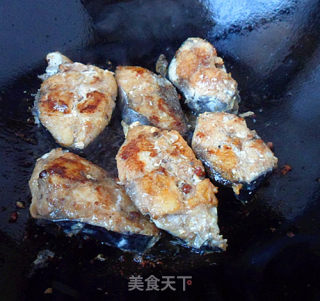 香煎鲅鱼块的做法步骤：4