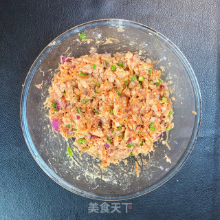 香酥火腿猪肉丸子的做法步骤：3