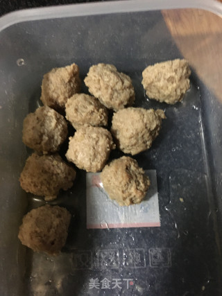 牛肉丸荠菜汤的做法步骤：4