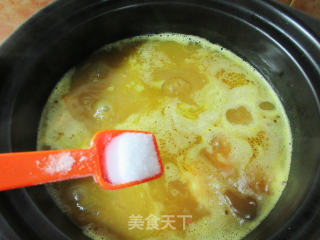 咖喱虾仁粉丝煲的做法步骤：11