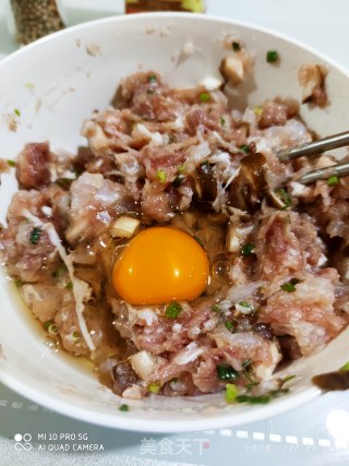 龙利鱼猪肉水饺的做法步骤：8
