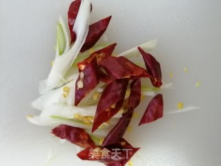 小炒豆芽菜的做法步骤：2