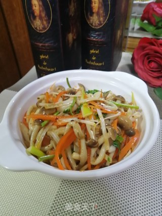 响油海鲜菇胡萝卜的做法步骤：8