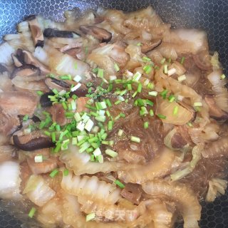 五花肉香菇烧白菜的做法步骤：10