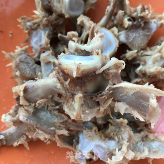 荠菜粉丝羊蝎子汤的做法步骤：2