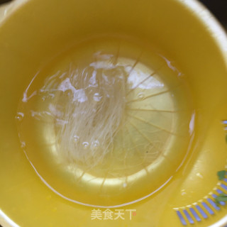 荠菜粉丝羊蝎子汤的做法步骤：5