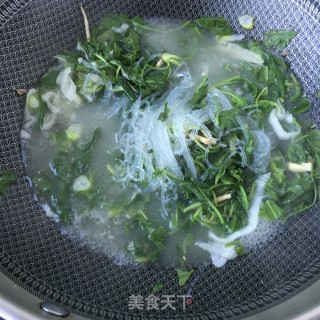 荠菜粉丝羊蝎子汤的做法步骤：12