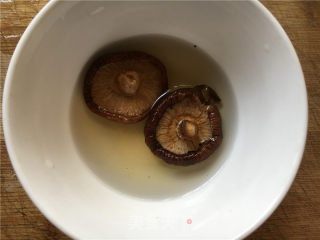 山药鸡肉丸子的做法步骤：1
