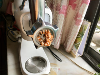 山药鸡肉丸子的做法步骤：7