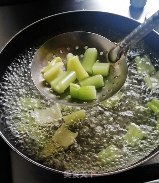 荞麦拌面的做法步骤：3