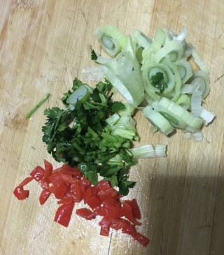 酸萝卜羊汤南瓜面的做法步骤：7