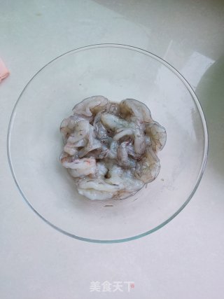 炸虾仁的做法步骤：6