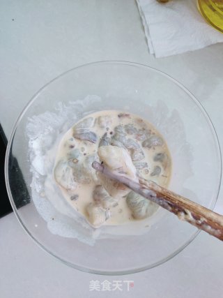 炸虾仁的做法步骤：8
