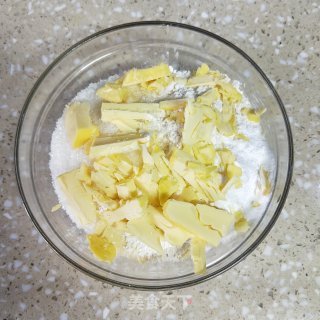 蓝莓酱司康的做法步骤：2