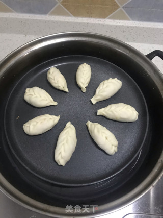 彩蔬蒸饺的做法步骤：9