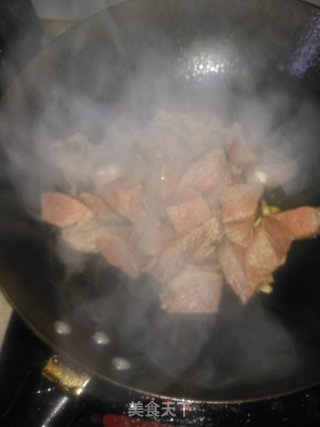 牛肉炖白萝卜的做法步骤：4