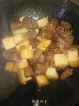 牛肉炖白萝卜的做法步骤：6