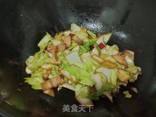 五花肉炒白菜的做法步骤：6