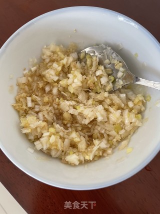 暖冬猪肉荠菜饺子的做法步骤：6
