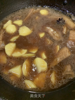 土豆烧排骨的做法步骤：7