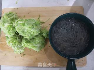 萝卜丝包子的做法步骤：3