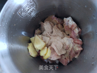 汆丸子白菜汤的做法步骤：3