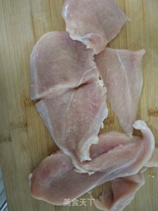 香煎鸡脯肉的做法步骤：2