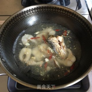黑鱼汤的做法步骤：7