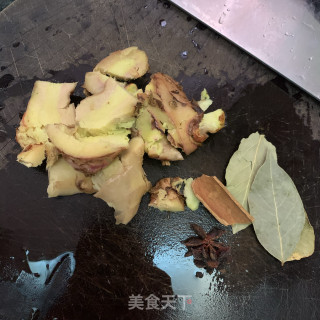 白萝卜焖羊肉的做法步骤：3