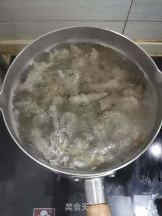肉丝汤的做法步骤：3