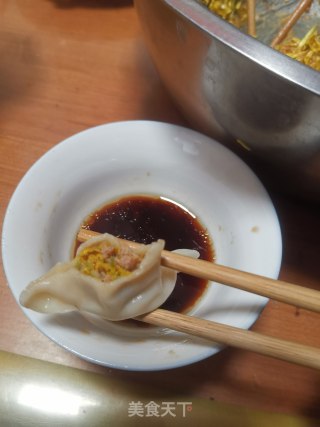 菊花饺子的做法步骤：8