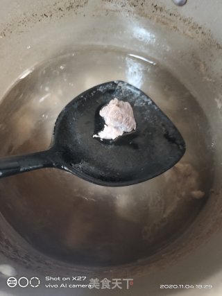 萝卜炖牛腩的做法步骤：2
