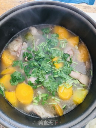 黄萝卜炖羊肉的做法步骤：7