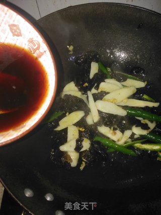 山药炒木耳的做法步骤：10