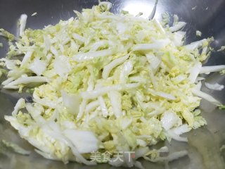 凉拌白菜丝的做法步骤：4