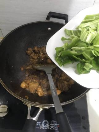 辣炒鸡腿的做法步骤：6