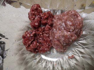 牛肉大葱灌汤水饺的做法步骤：4