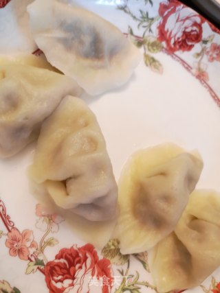 牛肉大葱灌汤水饺的做法步骤：16